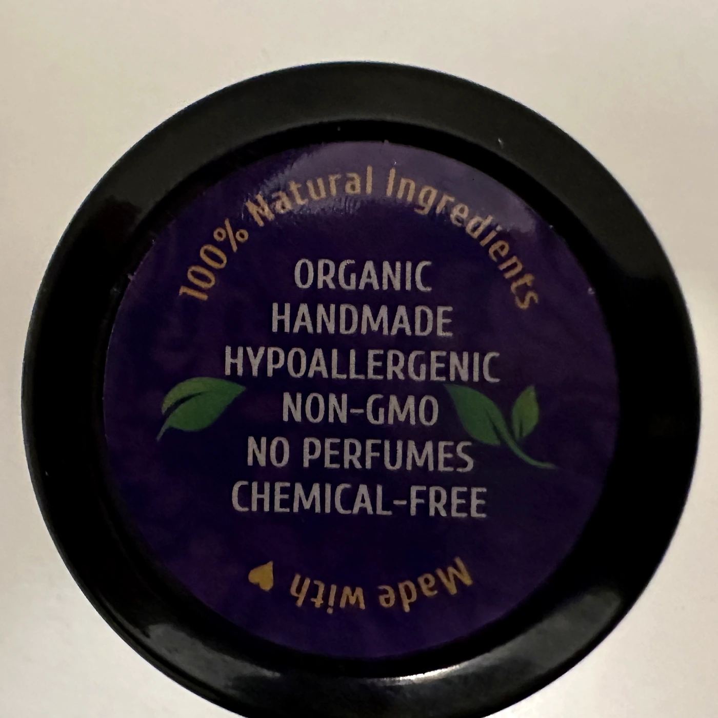Product seal stating 100% natural, organic, handmade and chemical-free